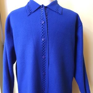Blue large Buttom-up Shirt